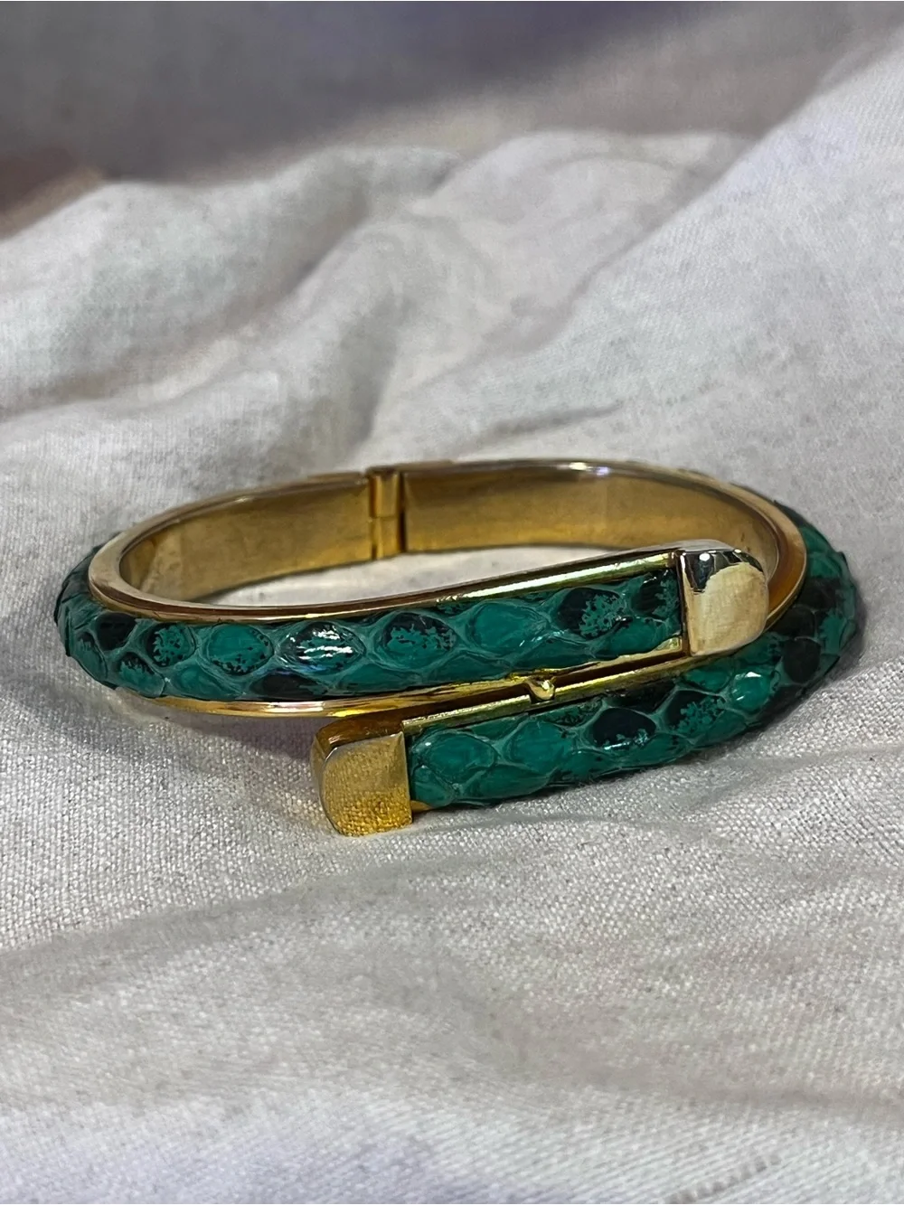 Estate Green Snakeskin Gold Wrap Bracelet